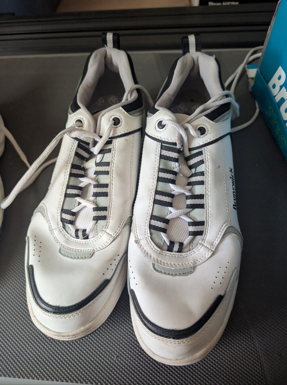 Men's Brunswick Bowling Shoes